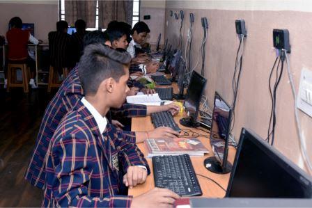 Computer Lab - Baldwin's Farm Area High School Jamshedpur